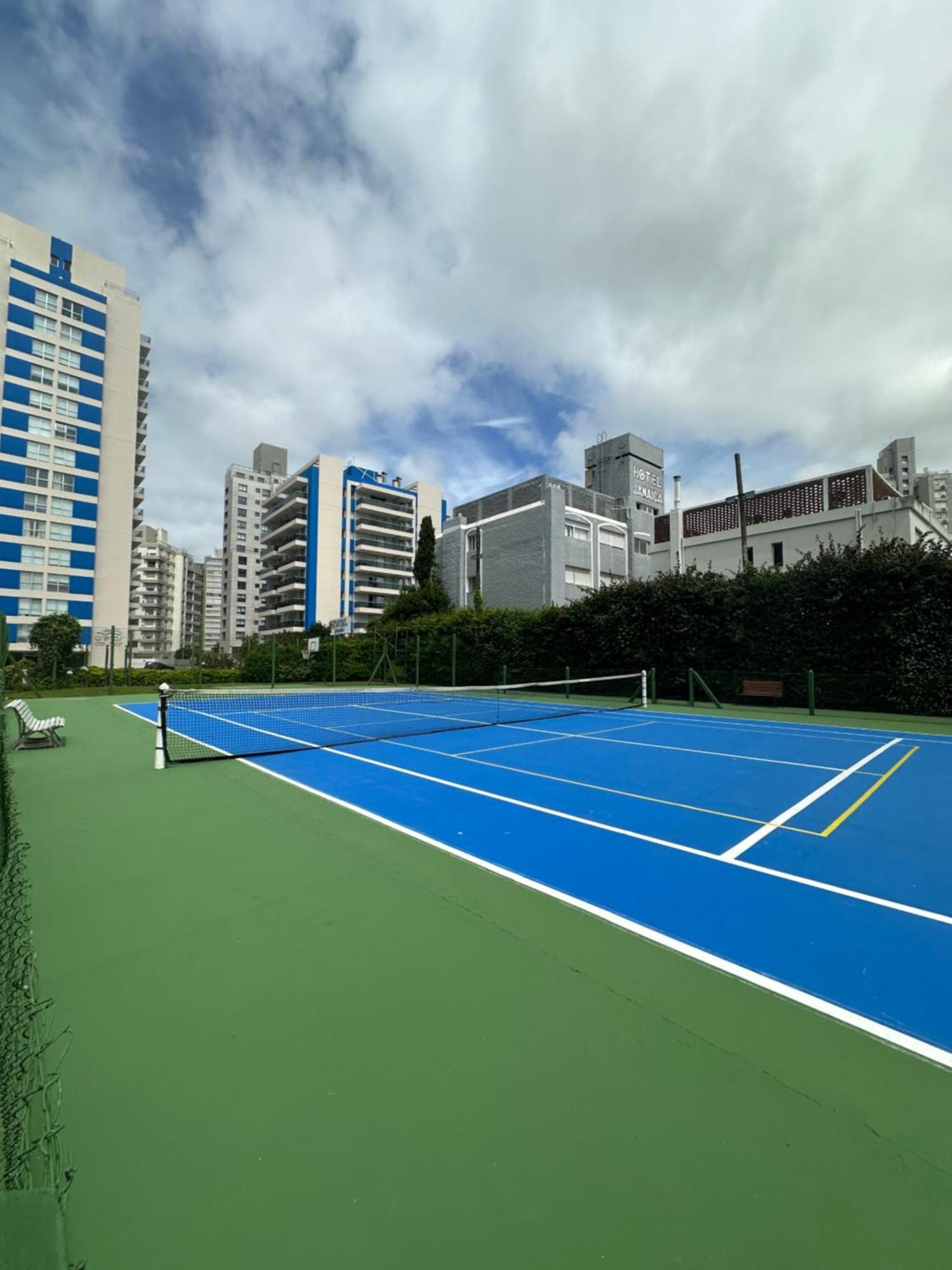 Hermoso Apartamento, Torre De Categoria Long Beach, En La Mejor Ubicacion De Punta Del Este Eksteriør billede