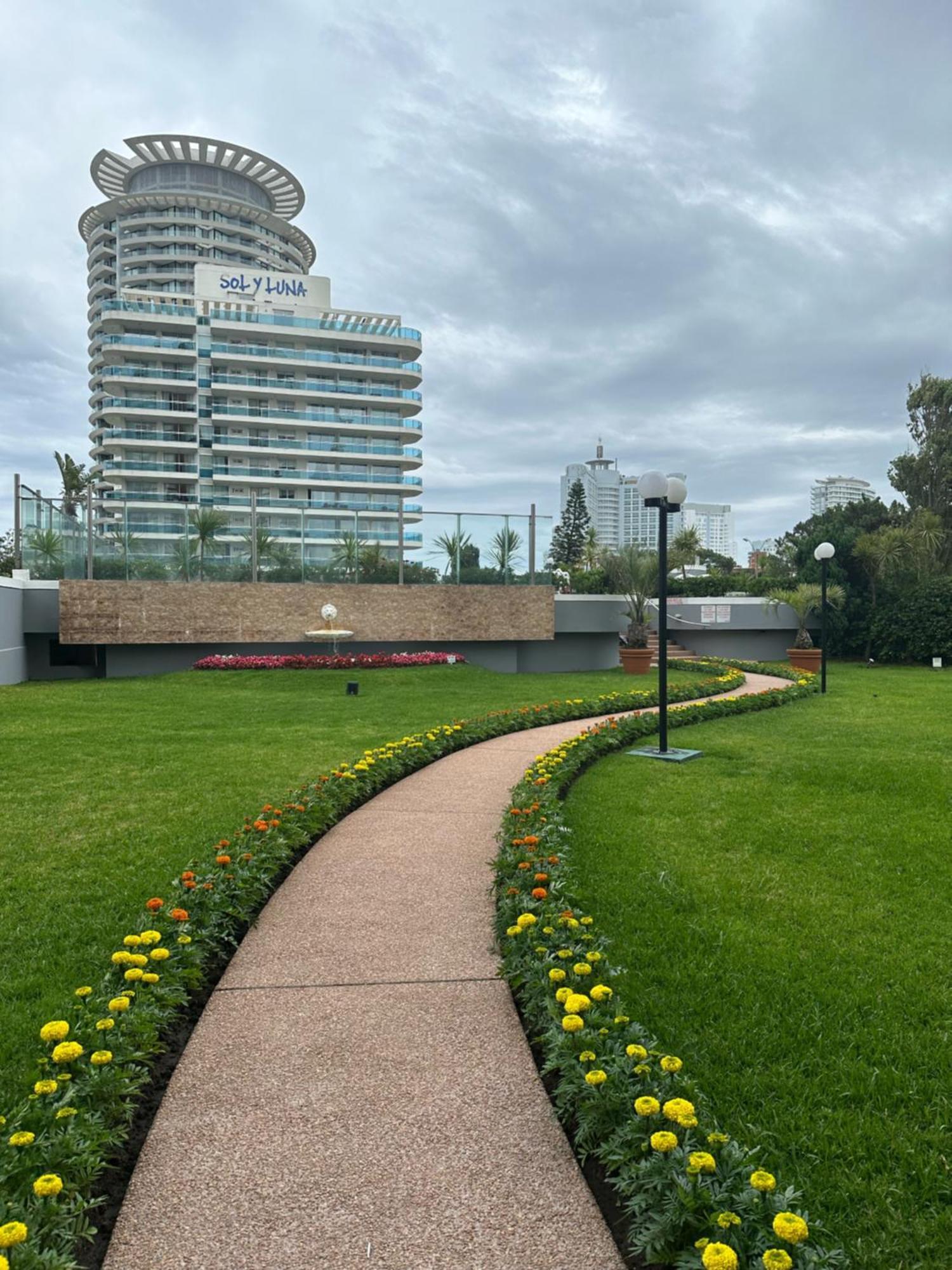 Hermoso Apartamento, Torre De Categoria Long Beach, En La Mejor Ubicacion De Punta Del Este Eksteriør billede