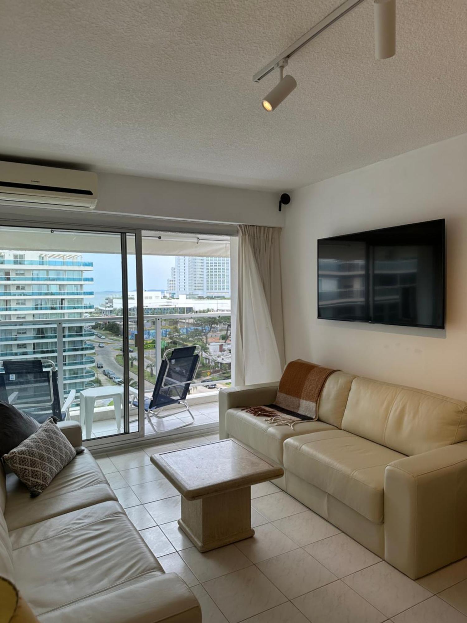 Hermoso Apartamento, Torre De Categoria Long Beach, En La Mejor Ubicacion De Punta Del Este Eksteriør billede