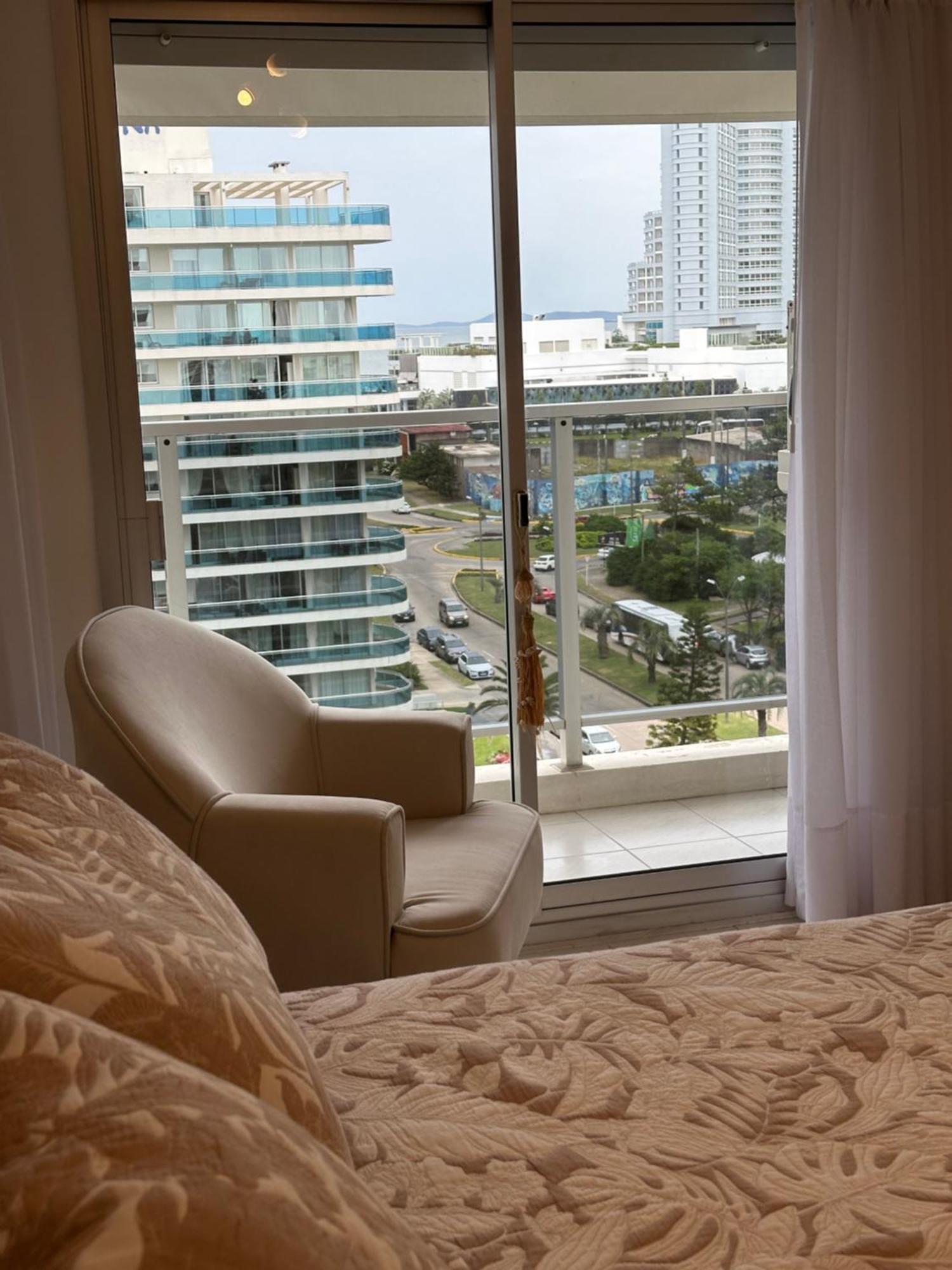 Hermoso Apartamento, Torre De Categoria Long Beach, En La Mejor Ubicacion De Punta Del Este Eksteriør billede